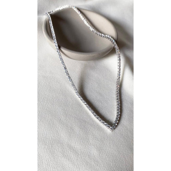 Carat London Vee Sterling Silver Line Necklace